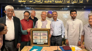 প্রধান উপদেষ্টার কাছে ছয়টি নতুন নোটের ডিজাইন হস্তান্তর