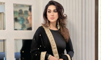 ঢালিউড ইন্ডাস্ট্রি ‘ডাস্টবিন’ ছাড়া কিছুই না: অপু বিশ্বাস ঢালিউড ইন্ডাস্ট্রি ‘ডাস্টবিন’ ছাড়া কিছুই না: অপু বিশ্বাস