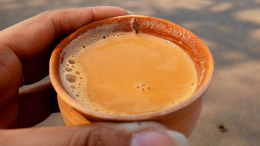 জেনে নিন, খালি পেটে চা খাওয়ার ক্ষতি