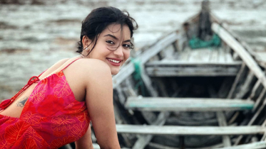 আসন্ন ফুটবল বিশ্বকাপকে ঘিরে উত্তেজনা এখন মাঠের বাইরে, ছড়িয়ে পড়েছে