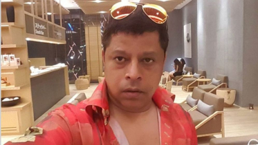 অননুমোদিত সিসা বার থেকে সেলিম প্রধানসহ ৯ জন গ্রেফতার