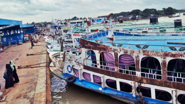 অভ্যন্তরীণ নৌপথে লঞ্চ চলাচল বন্ধ ঘোষণা