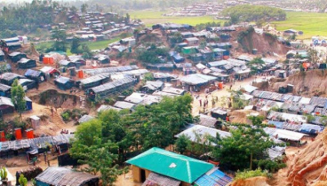 রোহিঙ্গা ক্যাম্পে সন্ত্রাসী হামলা, নিহত ৪