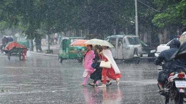 আবহাওয়া অফিসের সতর্কতা: আরও এক সপ্তাহ ভারী বৃষ্টিপাতের সম্ভাবনা