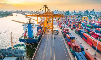 চট্টগ্রাম বন্দরের ইজারা ইস্যুতে দেশব্যাপী তুমুল অস্থিরতা