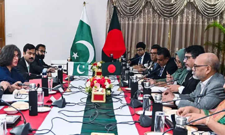 বাংলাদেশ-পাকিস্তান সম্পর্ক পুনরুজ্জীবনে অগ্রগতি