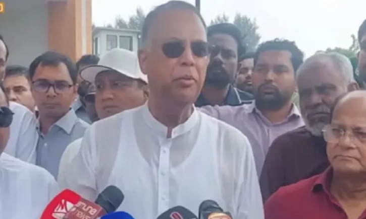 কালোবাজারিরা তেলের সংকট সৃষ্টি করতে চাইছে: জ্বালানিমন্ত্রী