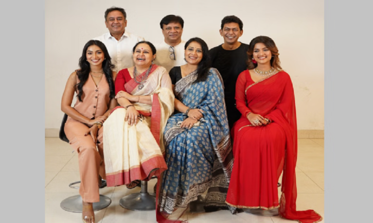 ঈদে আসছে তারকায় ভরা পারিবারিক সিনেমা ‘উৎসব’ ঈদে আসছে তারকায় ভরা পারিবারিক সিনেমা ‘উৎসব’