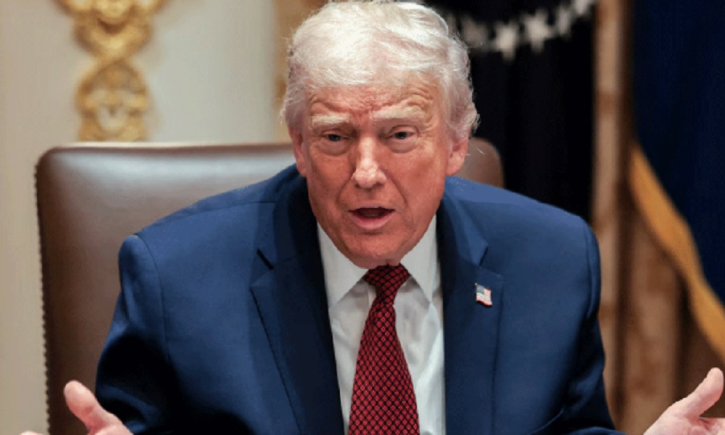 ইরান আলোচনা করতে চায়, দাবি ট্রাম্পের