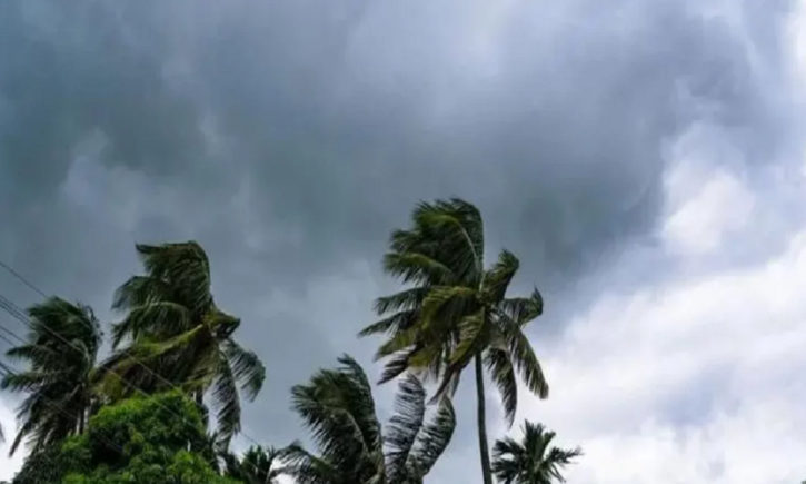 সারাদেশে বজ্রসহ ভারী বৃষ্টির সম্ভাবনা