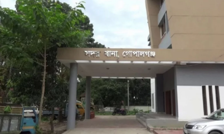 গোপালগঞ্জে সহিংসতায় চার মামলায় আসামি ৩০০৮, গ্রেপ্তার ৩০৬ গোপালগঞ্জে সহিংসতায় চার মামলায় আসামি ৩০০৮, গ্রেপ্তার ৩০৬