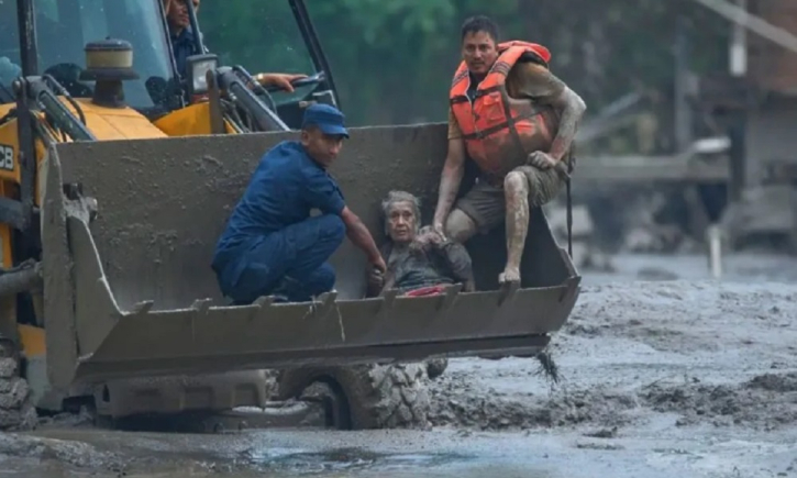 নেপালে হঠাৎ ভয়াবহ বন্যা, জানা গেল এর মূল কারণ