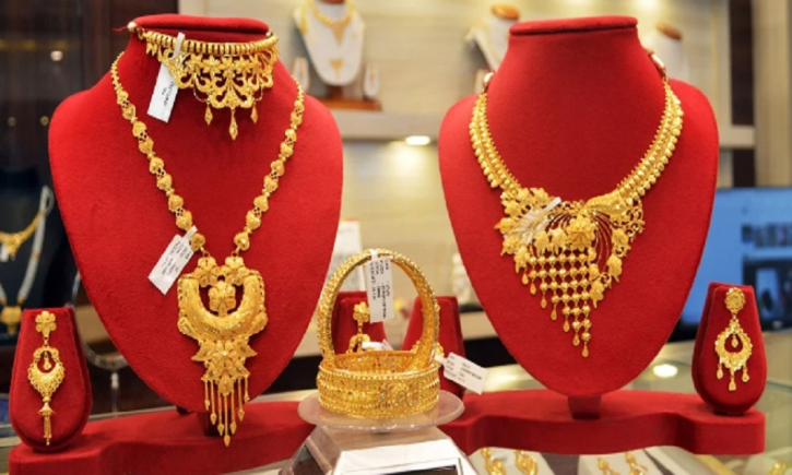 দেশের বাজারে চার দফা কমার পর বাড়ল স্বর্ণের দাম