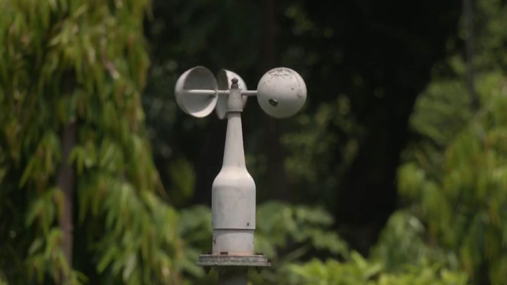 আবহাওয়া: হালকা বৃষ্টি ও গরমের ইঙ্গিত