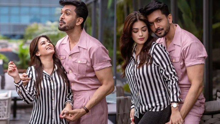 শুধু পর্দার গল্পেই আমরা একসঙ্গে থাকব: শুভ প্রসঙ্গে মন্দিরা শুধু পর্দার গল্পেই আমরা একসঙ্গে থাকব: শুভ প্রসঙ্গে মন্দিরা