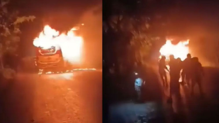 ফরিদপুরে বাসচাপায় পাঁচজন নিহত, ৪ গাড়িতে আগুন দিল উত্তেজিত জনতা