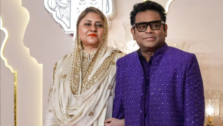 ‘আমরা এখনও স্বামী-স্ত্রী’- এ আর রহমানের সুস্থতা কামনায় সাইরা ‘আমরা এখনও স্বামী-স্ত্রী’- এ আর রহমানের সুস্থতা কামনায় সাইরা