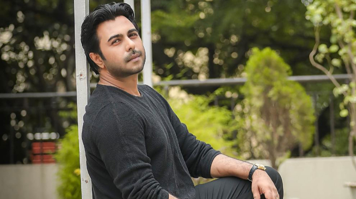 ভালোবাসা দুই সেকেন্ডেই ঘৃণায় রূপান্তর হয়: অপূর্ব ভালোবাসা দুই সেকেন্ডেই ঘৃণায় রূপান্তর হয়: অপূর্ব