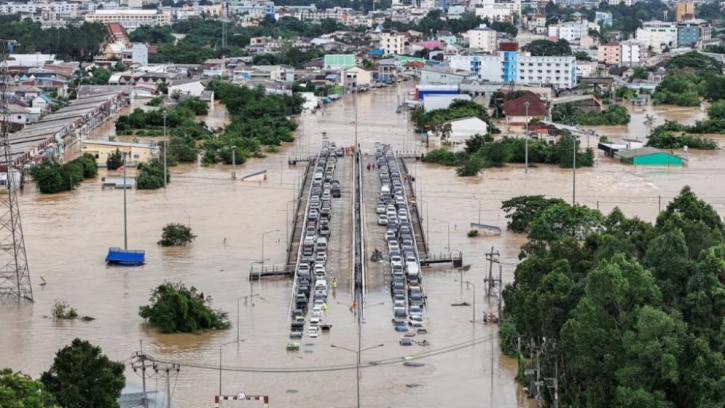 ভয়াবহ ঝড়ে এশিয়ার চার দেশে মৃত ৯ শতাধিক, নিখোঁজ বহু