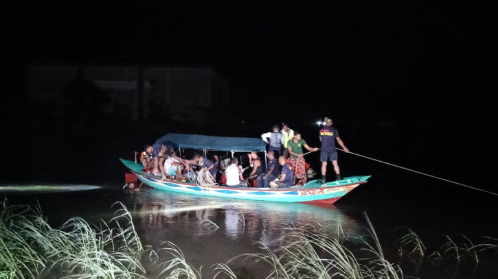 পিকনিকের আনন্দ নিমিষেই ম্লান, ৮ লাশ উদ্ধার