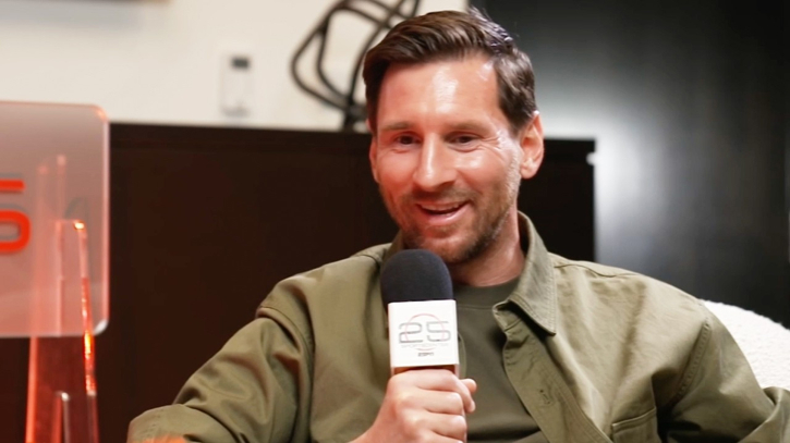 বিশ্বকাপ খেলা নিয়ে আশাবাদী মেসি, তবে নিশ্চিত নন