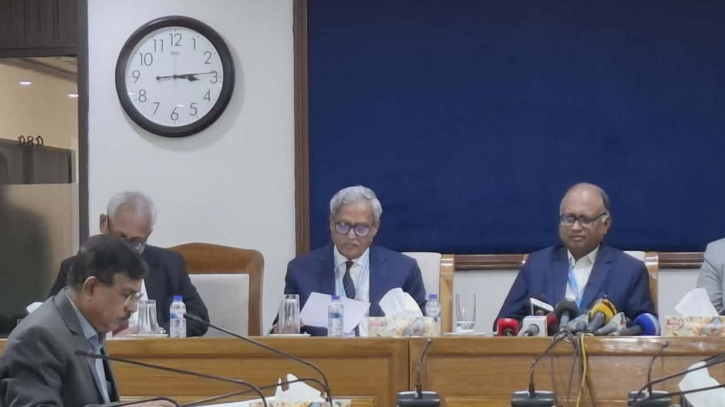 ‘দুদকে কেউ চাপ-সুপারিশ করলে তাদের নাম প্রকাশ করা হবে’