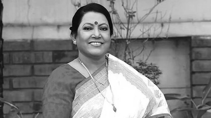 চলে গেলেন ‘লালনকন্যা’ ফরিদা পারভীন চলে গেলেন ‘লালনকন্যা’ ফরিদা পারভীন