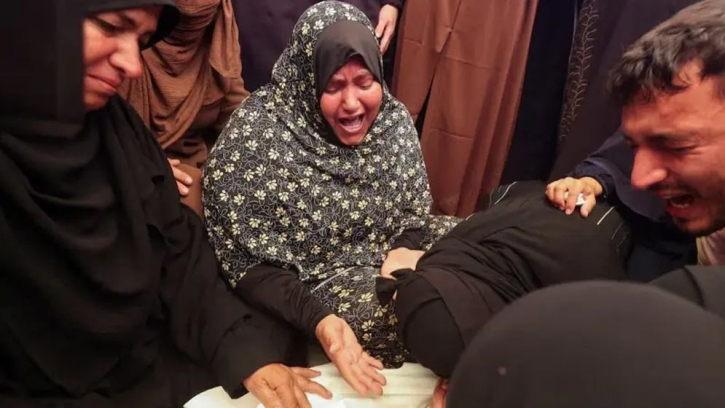 যুদ্ধবিরতি নিয়ে আলোচনার মধ্যেই গাজায় ইসরাইলি হামলা, নিহত ৬