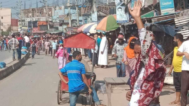 গাজীপুরে শ্রমিক অসন্তোষ, গুলিতে নিহত ১