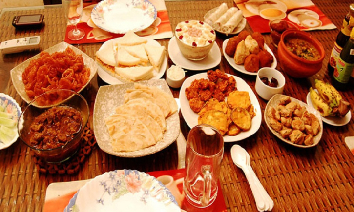 রমজানে সচেতন থাকুন খাবারে রমজানে সচেতন থাকুন খাবারে