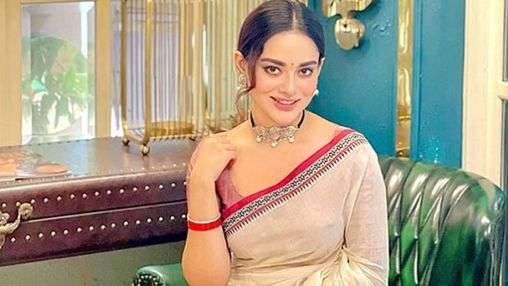 প্রযোজকের বিরুদ্ধে অপেশাদার আচরণের অভিযোগ তমা মির্জার