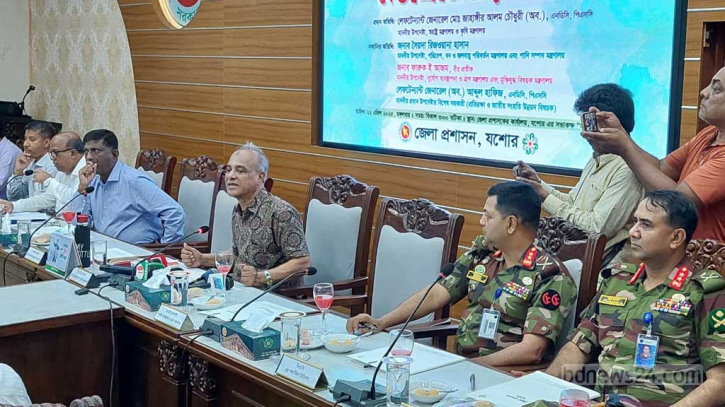 জামিনে মুক্ত শীর্ষ সন্ত্রাসীদের ওপর নজরদারি জোরদার করছে সরকার