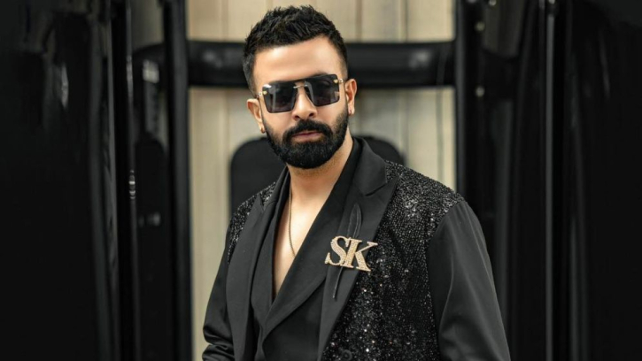 ‘নতুন কিছু নিয়ে শিগগির ফিরে আসছি’ ‘নতুন কিছু নিয়ে শিগগির ফিরে আসছি’