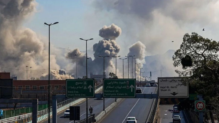 ইরানে এক রাতে ২৩০টি বোমা-ক্ষেপণাস্ত্র নিক্ষেপ করেছে ইসরাইল