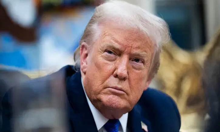 ইরানে হামলার ব্যাপারে ‘সিরিয়াসলি’ ভাবছেন ট্রাম্প: নিউইয়র্ক টাইমস