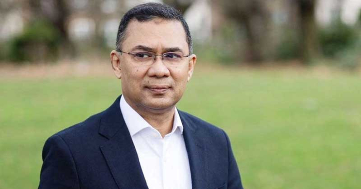 নভেম্বরের শেষ সপ্তাহে ওমরাহ করতে যাবেন তারেক রহমান নভেম্বরের শেষ সপ্তাহে ওমরাহ করতে যাবেন তারেক রহমান